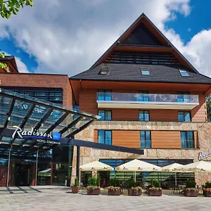 5* Otel Radisson Blu & Residences